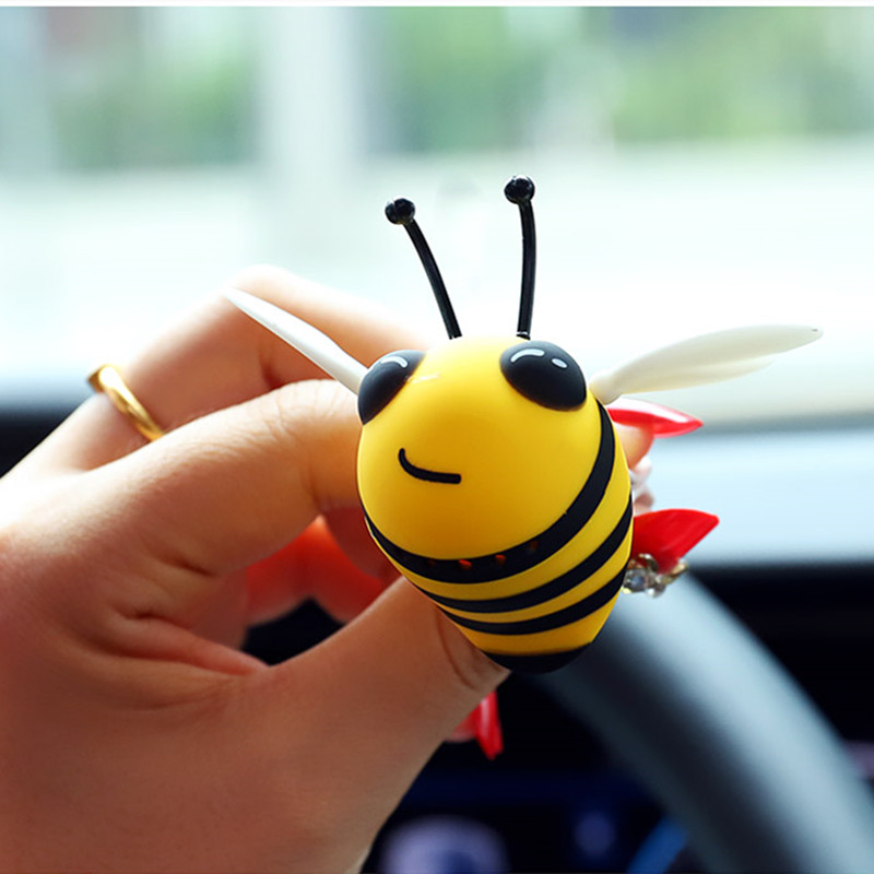 Schattige Kleine Bij Auto Luch - Perfume Fragrance Time recensie en prijs